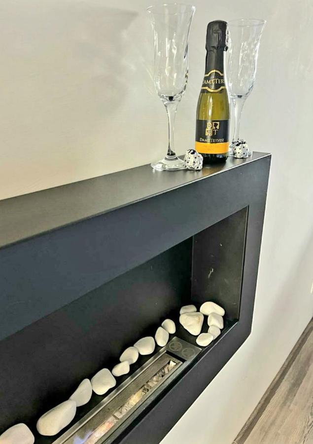 Ferienwohnung La Dimora Nel Borgo Vitorchiano Exterior foto